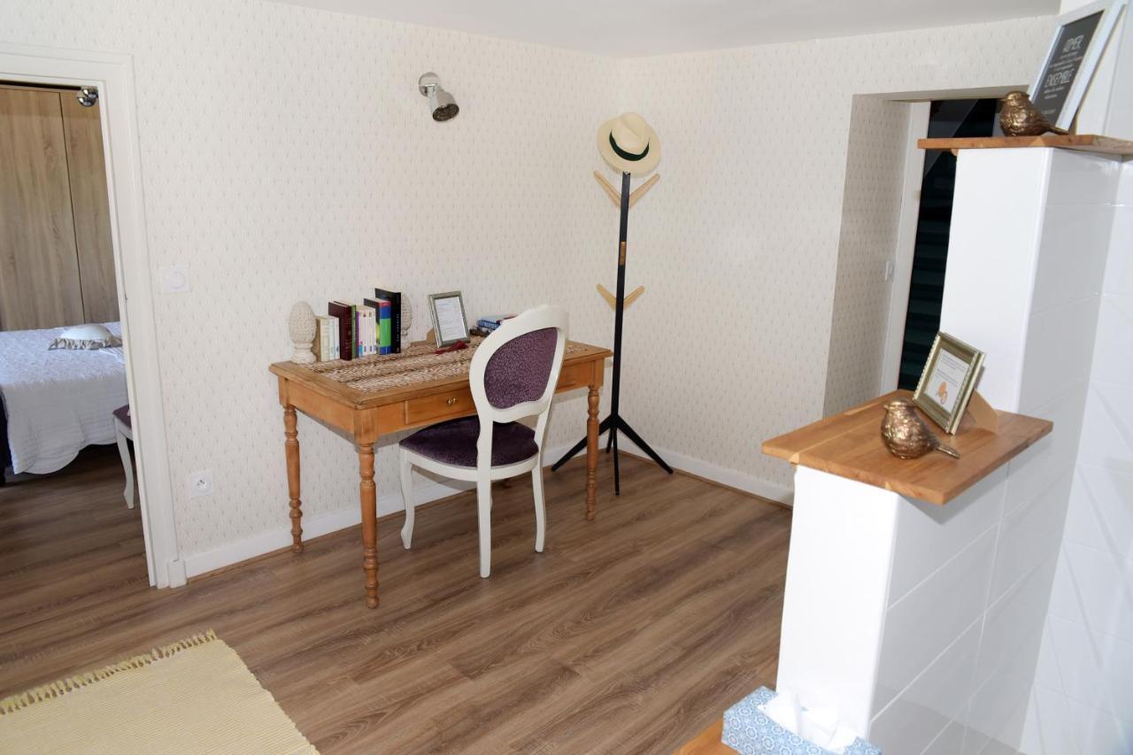 Bed and Breakfast Les Bessonnes Saint-Georges-Haute-Ville Экстерьер фото